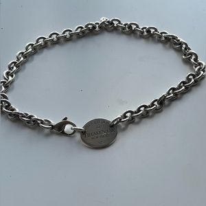 Tiffany sterling silver necklace oval tag